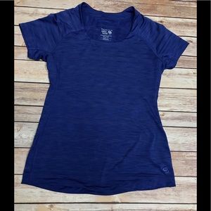💌 Mountain Hardwear T Shirt